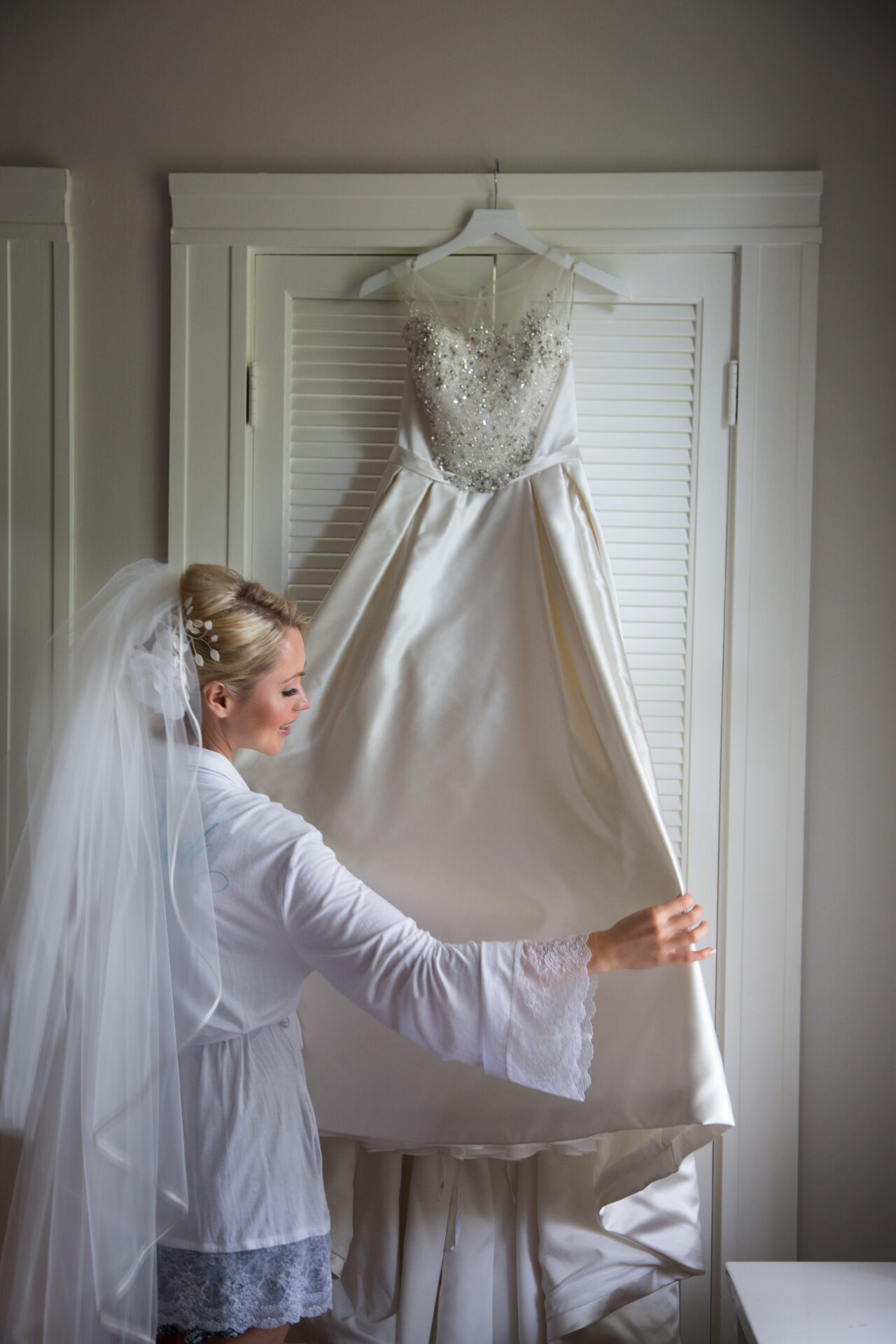 Wedding photo of a bride by Astrapia Photography